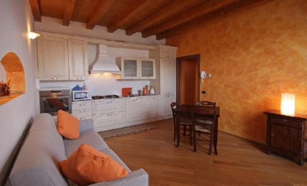Cozy Lake Como Apartments Valmadrera Extérieur photo